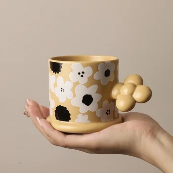 Mână-pictat flori de cani pentru cafea de uz casnic cupe și minunat cani ceramice pentru cupluri cadouri