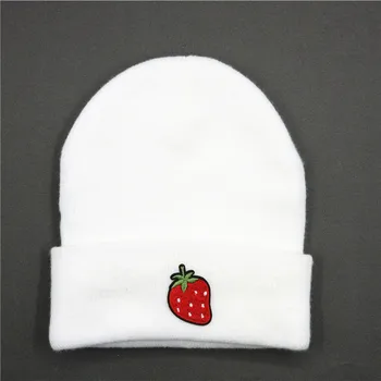 Fructe capsuni broderie Îngroșa tricot pălărie de iarnă pălărie cald Chelioși capac beanie hat pentru copil bărbați femei 177